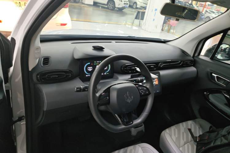 Used Leapmotor T03 2025 310 Comfort Edition Center Console