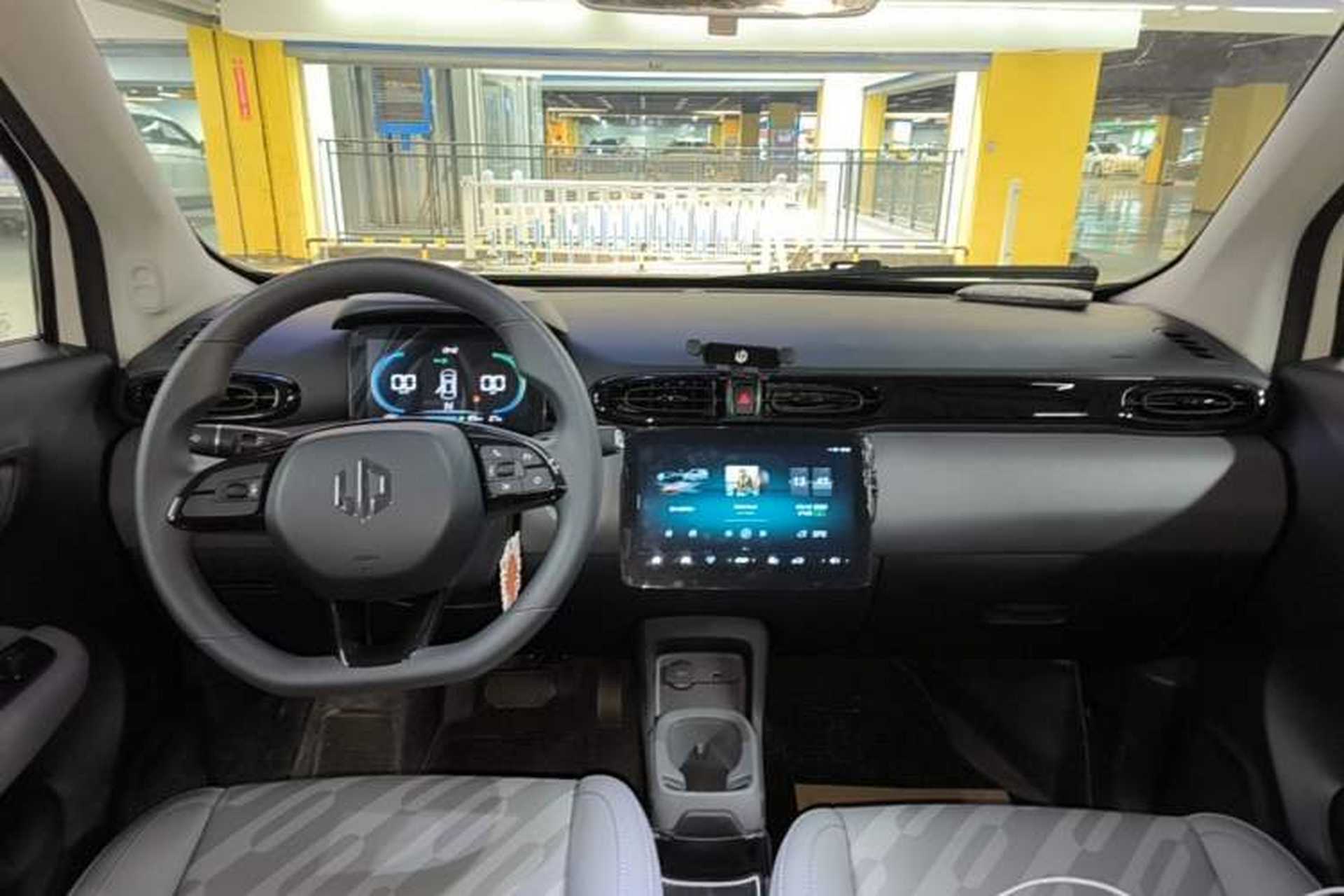 Used Leapmotor T03 2025 403 Comfort Edition Center Console