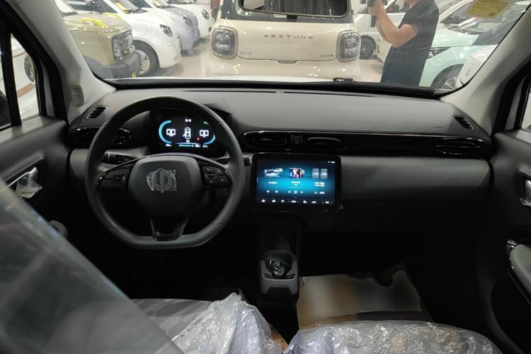 Used Leapmotor T03 2025 310 Comfort Edition Center Console