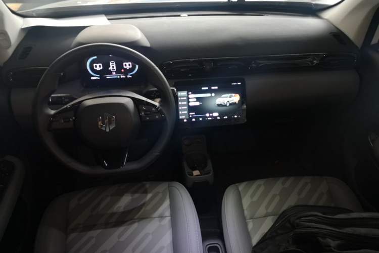 Used Leapmotor T03 2025 310 Comfort Edition Center Console