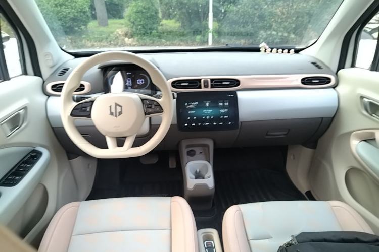 Used Leapmotor T03 2025 310 Comfort Edition Center Console