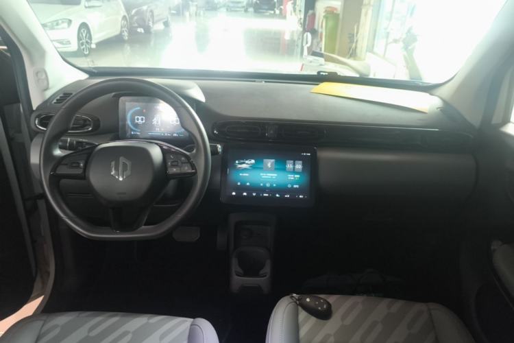 Used Leapmotor T03 2025 310 Comfort Edition Center Console