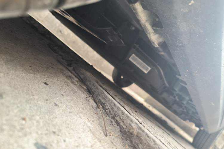 Used Leapmotor T03 2025 310 Comfort Edition Chassis Front Left