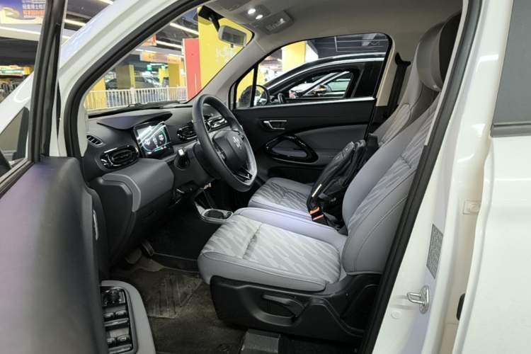 Used Leapmotor T03 2025 403 Comfort Edition Driver Seat