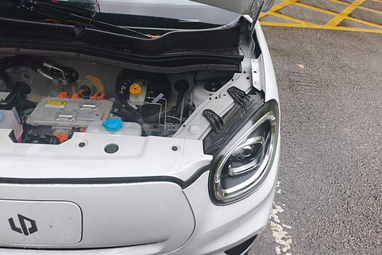 Used Leapmotor T03 2025 310 Comfort Edition Engine Bay Left