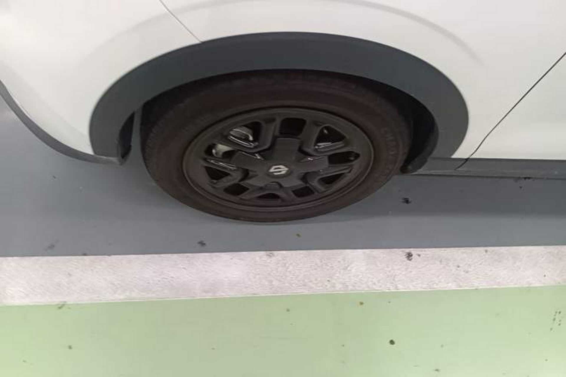 Used Leapmotor T03 2025 310 Comfort Edition Exterior 4