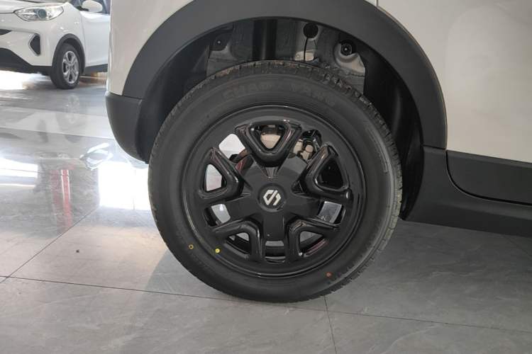Used Leapmotor T03 2025 310 Comfort Edition Exterior 5