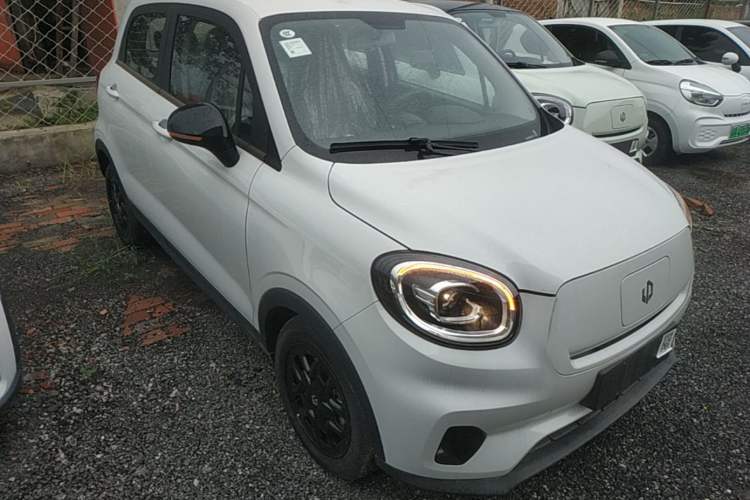 Used Leapmotor T03 2025 310 Comfort Edition Front Right 45 Deg