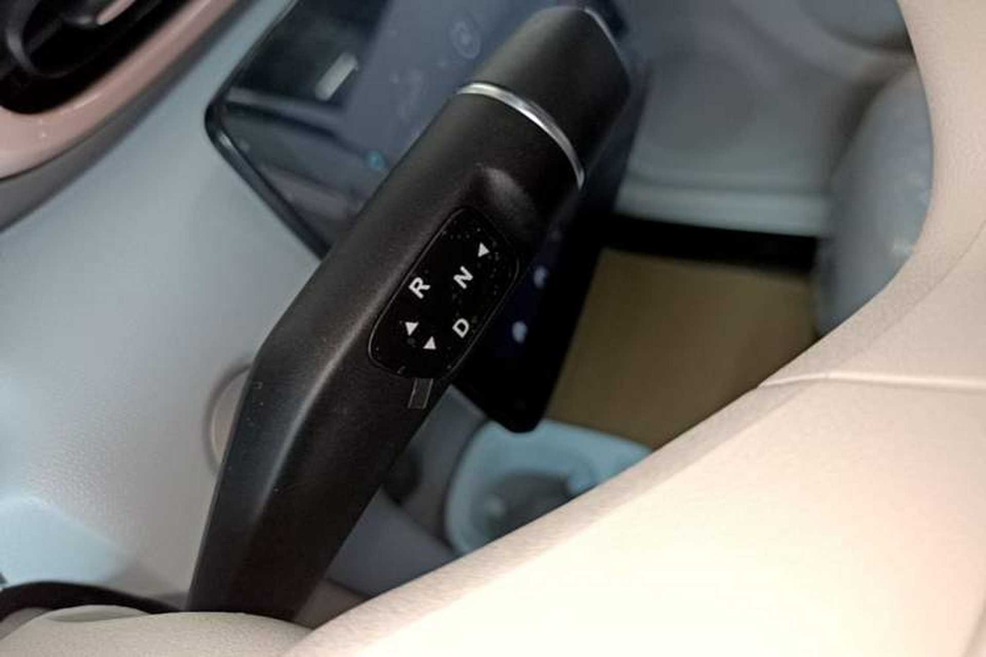 Used Leapmotor T03 2025 310 Comfort Edition Gear Lever