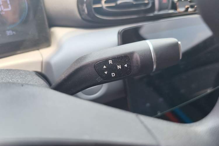 Used Leapmotor T03 2025 403 Comfort Edition Gear Lever