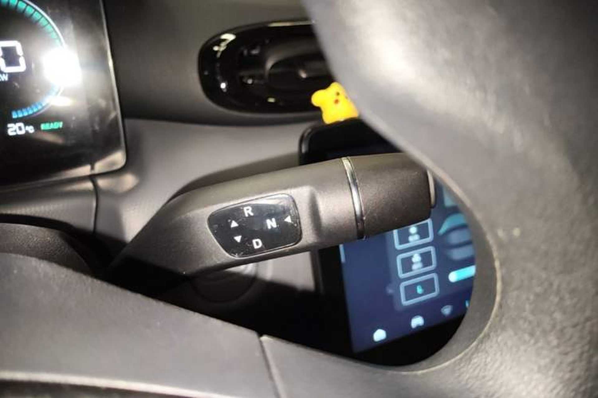 Used Leapmotor T03 2025 310 Comfort Edition Gear Lever