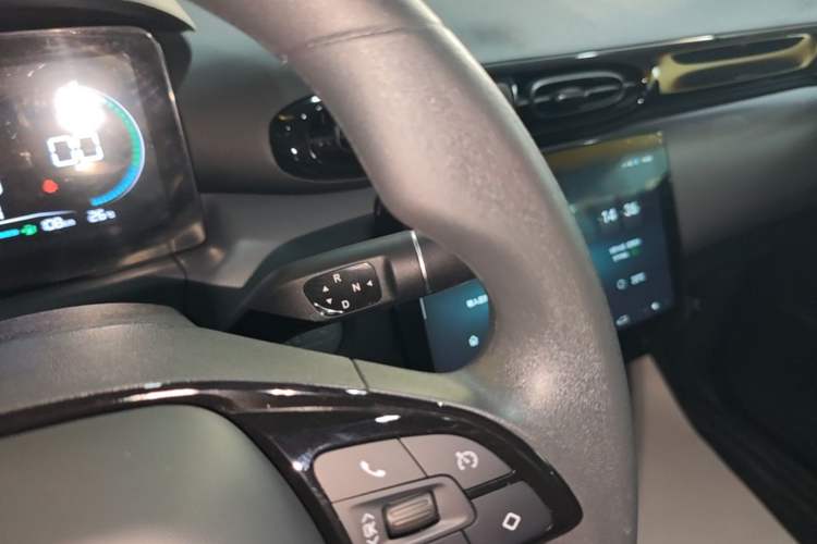 Used Leapmotor T03 2025 310 Comfort Edition Gear Lever