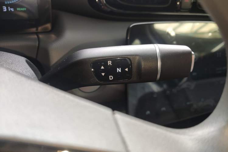 Used Leapmotor T03 2025 310 Comfort Edition Gear Lever