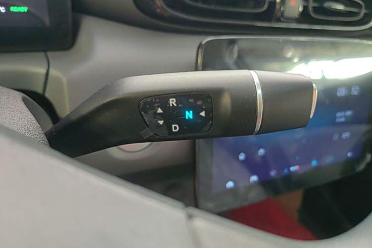 Used Leapmotor T03 2025 310 Comfort Edition Gear Lever