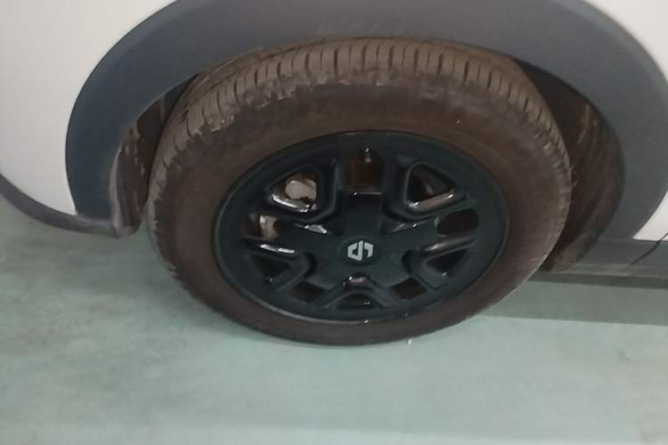 Used Leapmotor T03 2025 310 Comfort Edition Left Front Wheel Hub