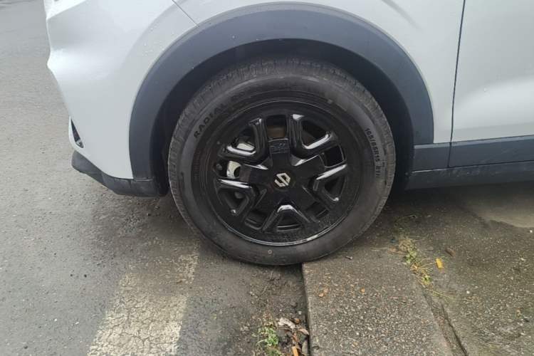 Used Leapmotor T03 2025 310 Comfort Edition Left Front Wheel Hub