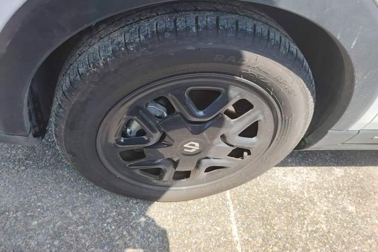 Used Leapmotor T03 2025 310 Comfort Edition Left Front Wheel Hub