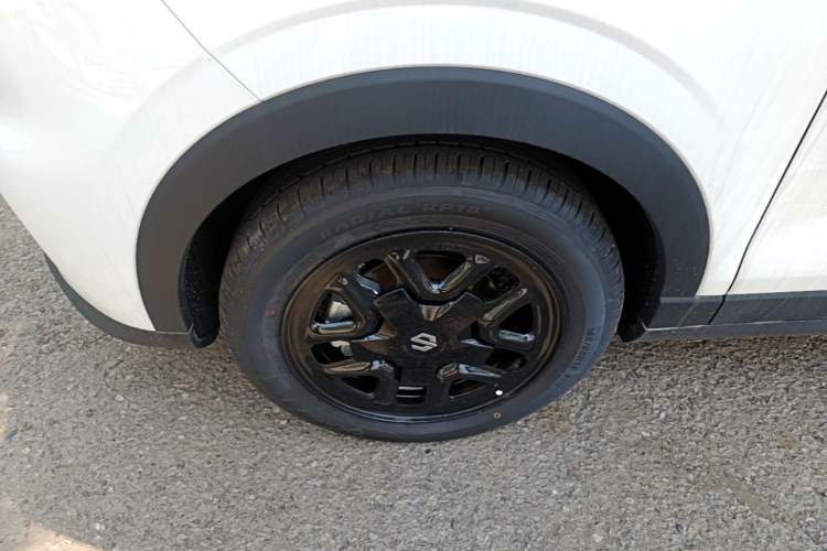 Used Leapmotor T03 2025 310 Comfort Edition Left Front Wheel Hub