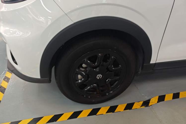 Used Leapmotor T03 2025 310 Comfort Edition Left Front Wheel Hub