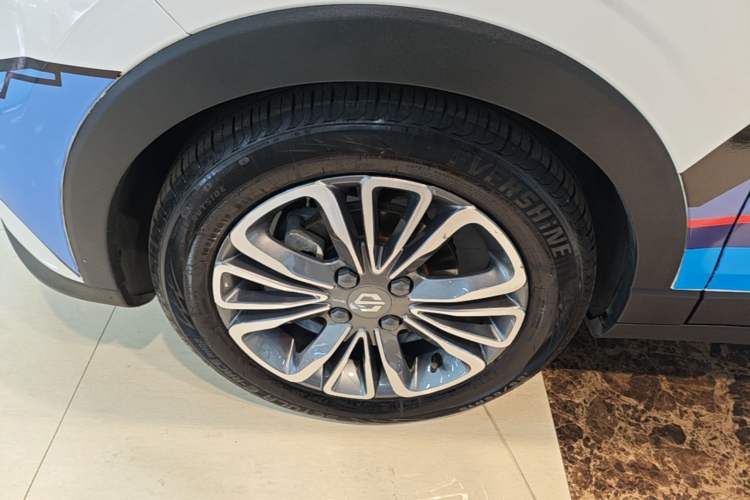 Used Leapmotor T03 2025 403 Comfort Edition Left Front Wheel Hub