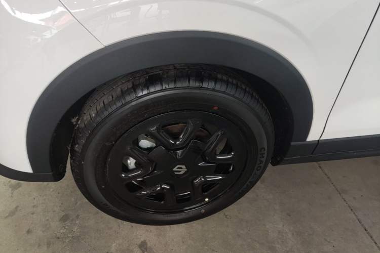 Used Leapmotor T03 2025 310 Comfort Edition Left Front Wheel Hub