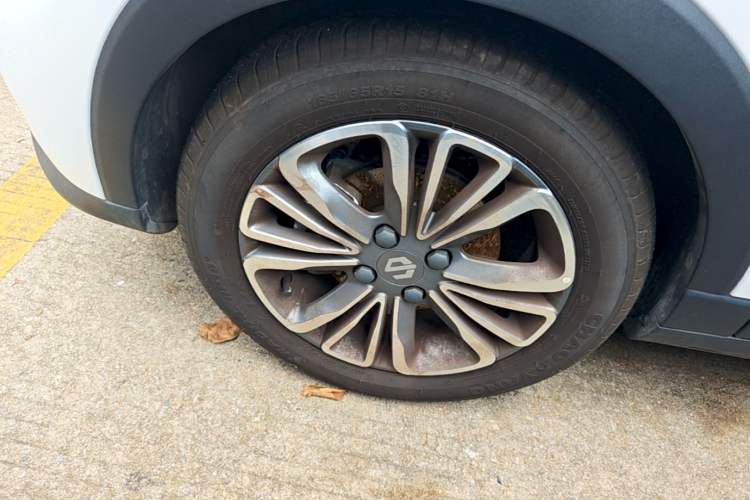 Used Leapmotor T03 2025 403 Comfort Edition Left Front Wheel Hub