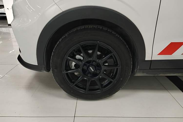 Used Leapmotor T03 2025 310 Comfort Edition Left Front Wheel Hub