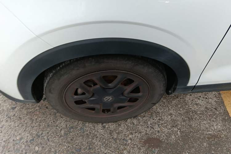 Used Leapmotor T03 2025 310 Comfort Edition Left Front Wheel Hub