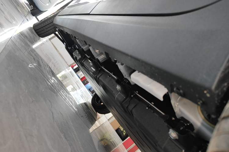 Used Leapmotor T03 2025 310 Comfort Edition Left Side Sill