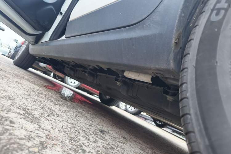 Used Leapmotor T03 2025 403 Comfort Edition Left Side Sill