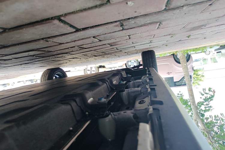 Used Leapmotor T03 2025 310 Comfort Edition Left Side Sill