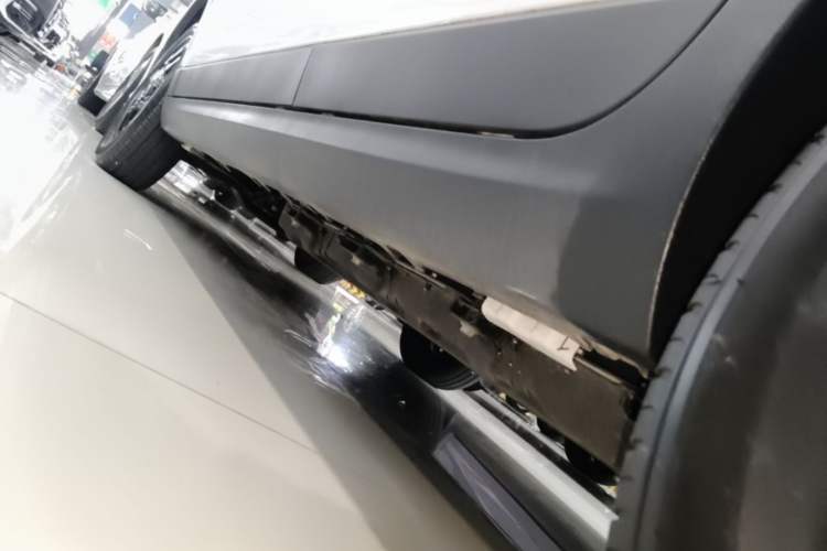 Used Leapmotor T03 2025 310 Comfort Edition Left Side Sill