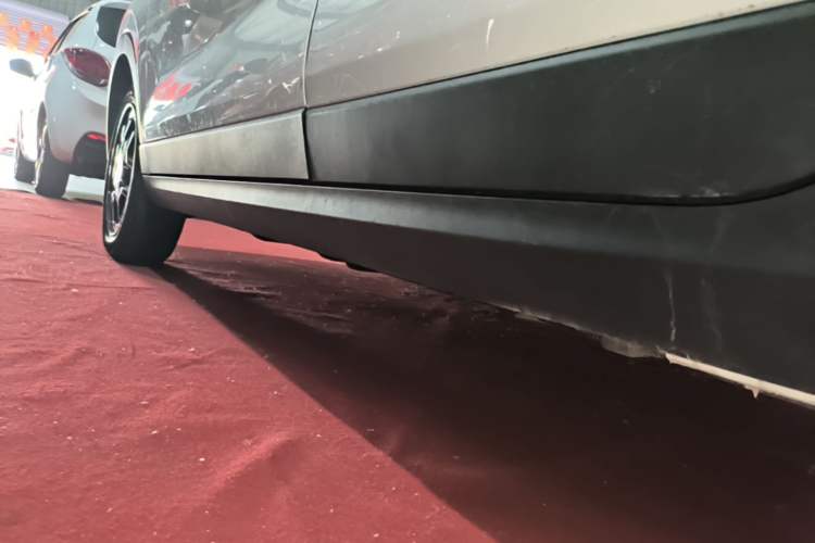Used Leapmotor T03 2025 310 Comfort Edition Left Side Sill