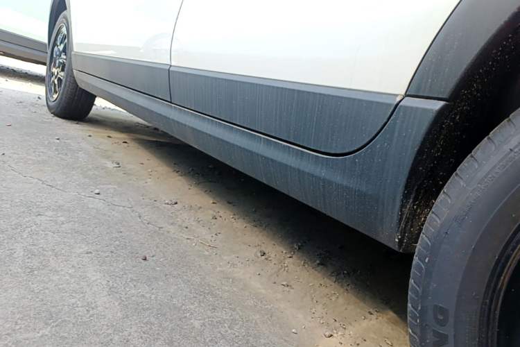 Used Leapmotor T03 2025 310 Comfort Edition Left Side Sill