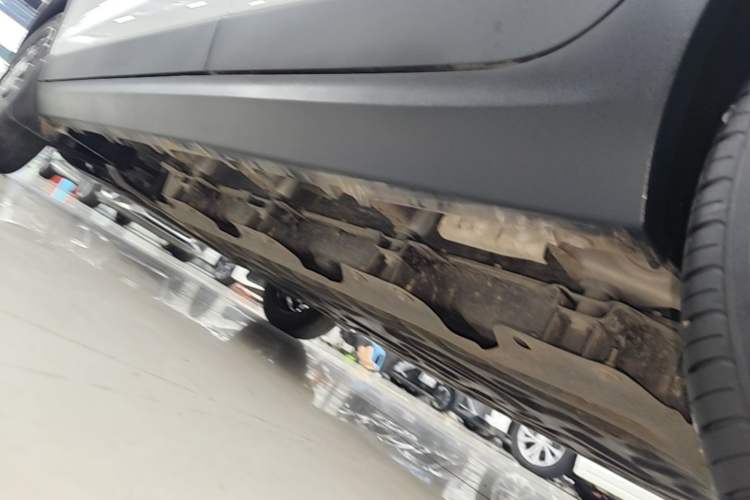 Used Leapmotor T03 2025 310 Comfort Edition Left Side Sill