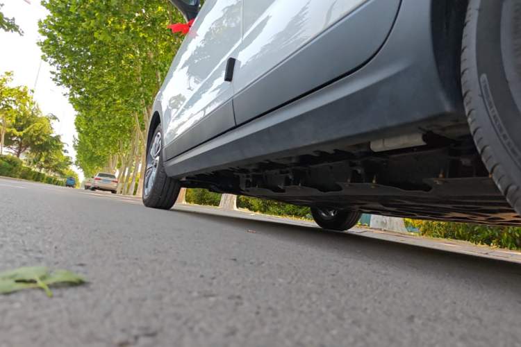 Used Leapmotor T03 2025 403 Comfort Edition Left Side Sill