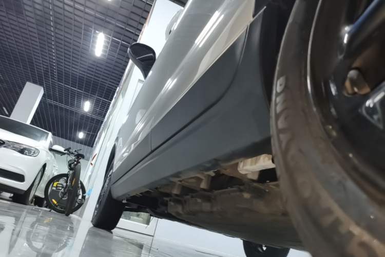 Used Leapmotor T03 2025 310 Comfort Edition Left Side Sill