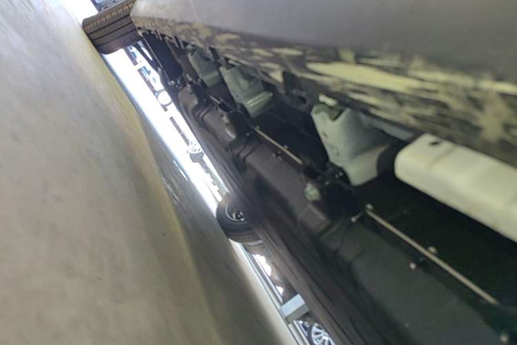 Used Leapmotor T03 2025 310 Comfort Edition Left Side Sill