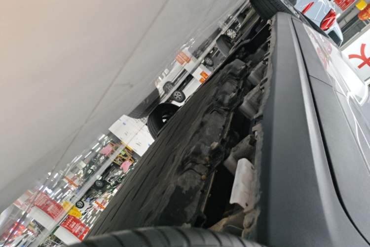 Used Leapmotor T03 2025 310 Comfort Edition Left Side Sill