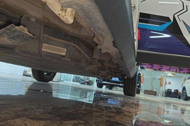 Used Leapmotor T03 2025 403 Comfort Edition Left Side Sill