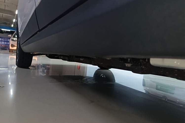Used Leapmotor T03 2025 310 Comfort Edition Left Side Sill