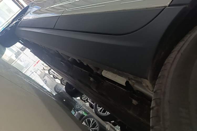 Used Leapmotor T03 2025 310 Comfort Edition Left Side Sill