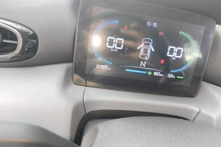 Used Leapmotor T03 2025 310 Comfort Edition Odometer Close Up
