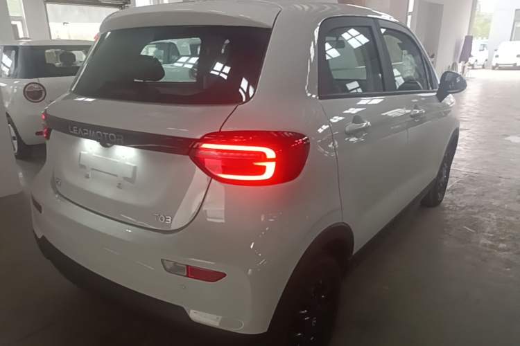 Used Leapmotor T03 2025 310 Comfort Edition Rear Right 45 Deg