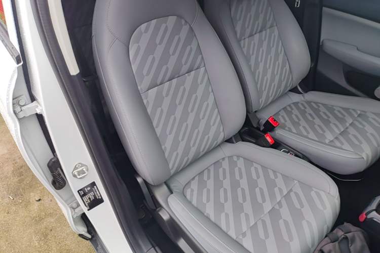 Used Leapmotor T03 2025 310 Comfort Edition Right Front Seat
