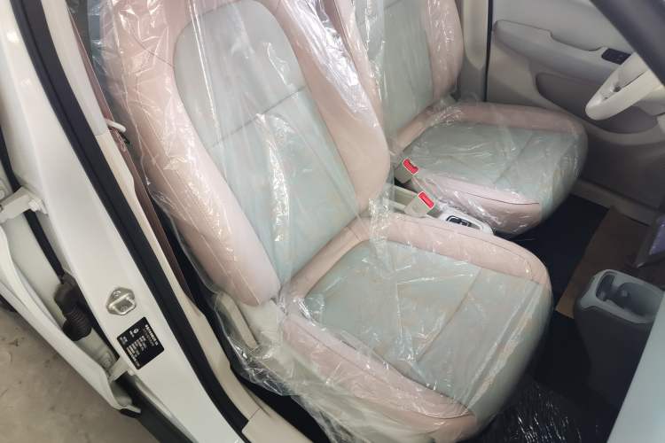 Used Leapmotor T03 2025 310 Comfort Edition Right Front Seat