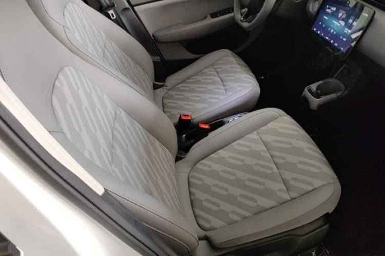 Used Leapmotor T03 2025 310 Comfort Edition Right Front Seat