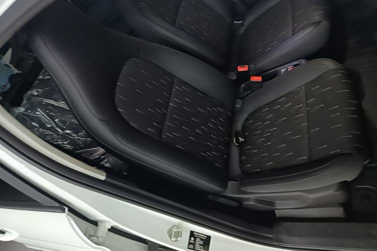 Used Leapmotor T03 2025 310 Comfort Edition Right Front Seat