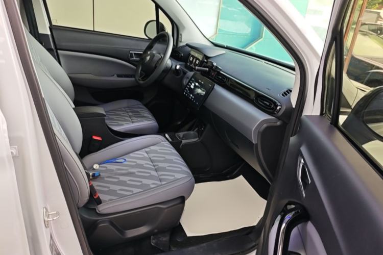 Used Leapmotor T03 2025 403 Comfort Edition Right Front Seat