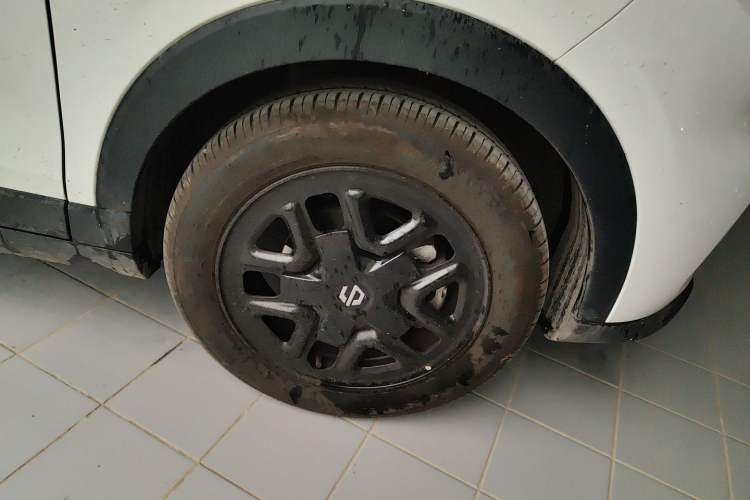 Used Leapmotor T03 2025 310 Comfort Edition Right Front Wheel Hub